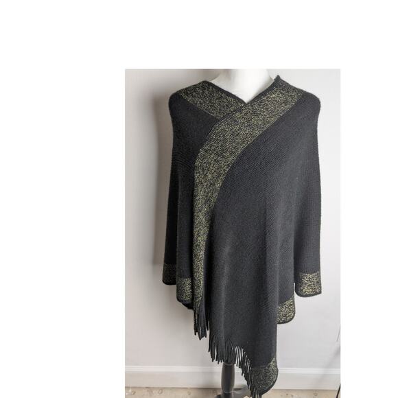 Black and gold Poncho Sz M 6-10 100% viscose very soft no tag EUC - Picture 1 of 8